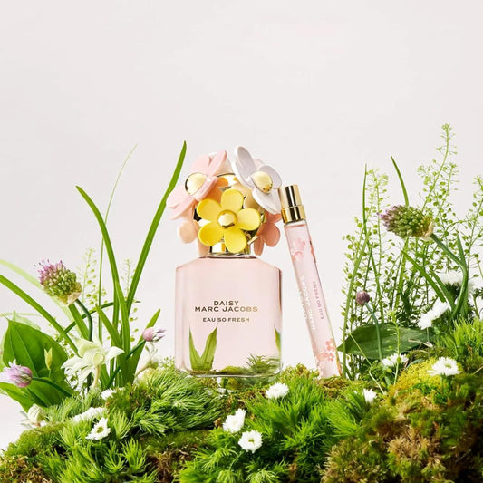 Marc Jacobs Daisy Eau So Fresh Eau De Toilette Spray, 4.2 oz